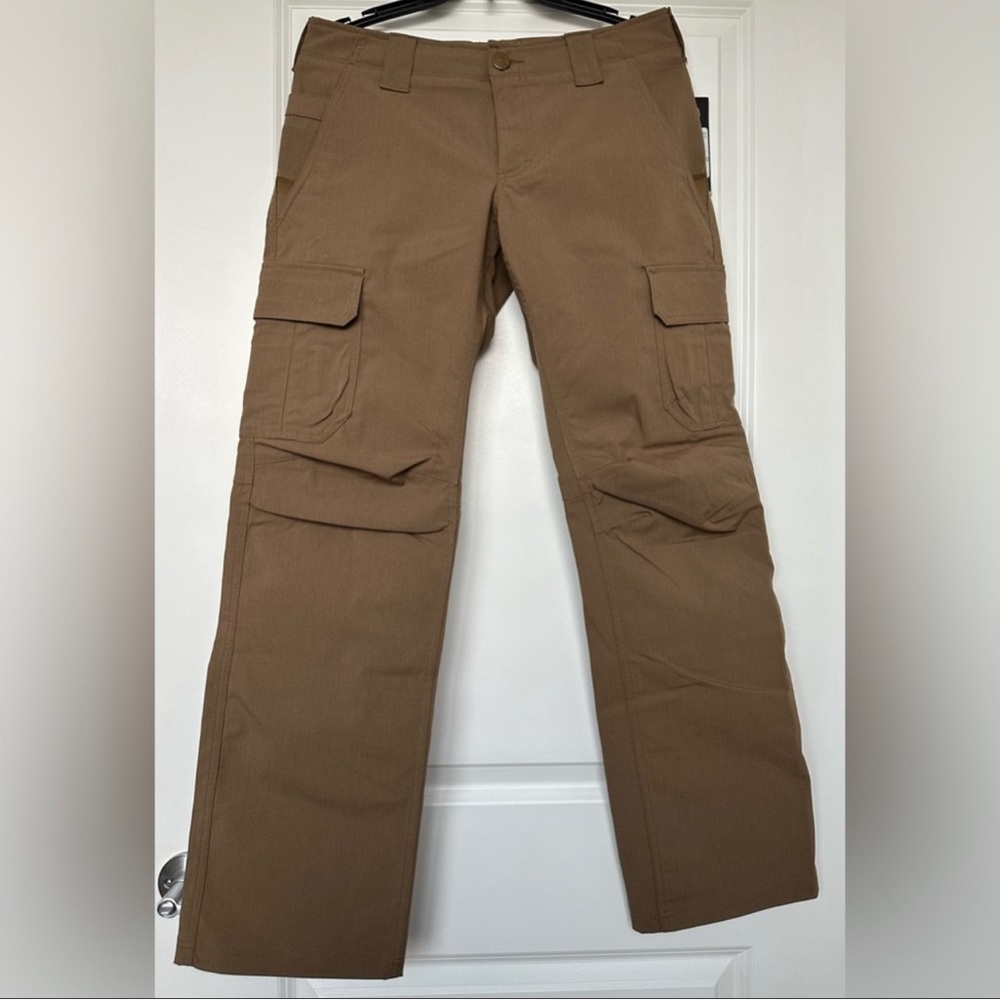 NWT | Under Armour Storm Loose Pants | 8